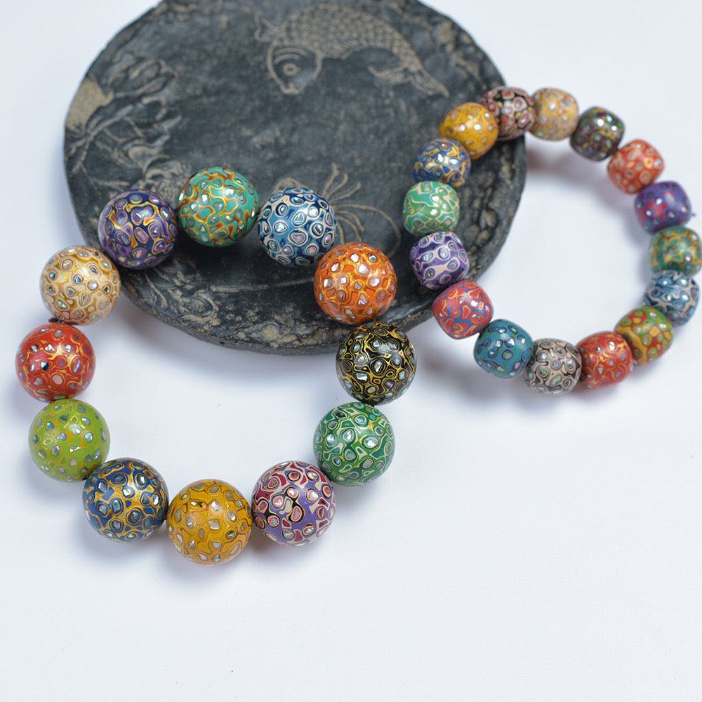 Big lacquer beads